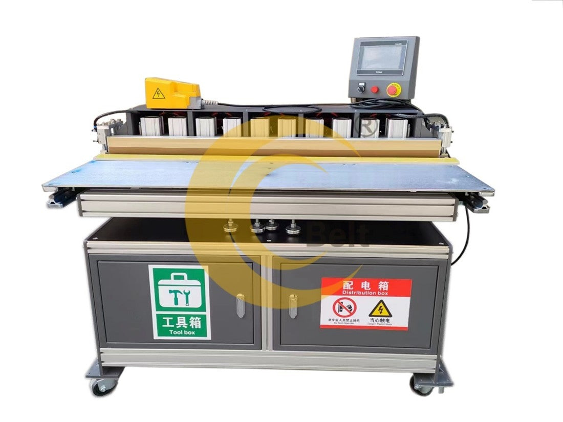 Machine de scellage des bords de bandes transporteuses pour bandes PVC/TPU